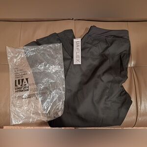 NWT Uniform Advantage Scrub Pants - Black